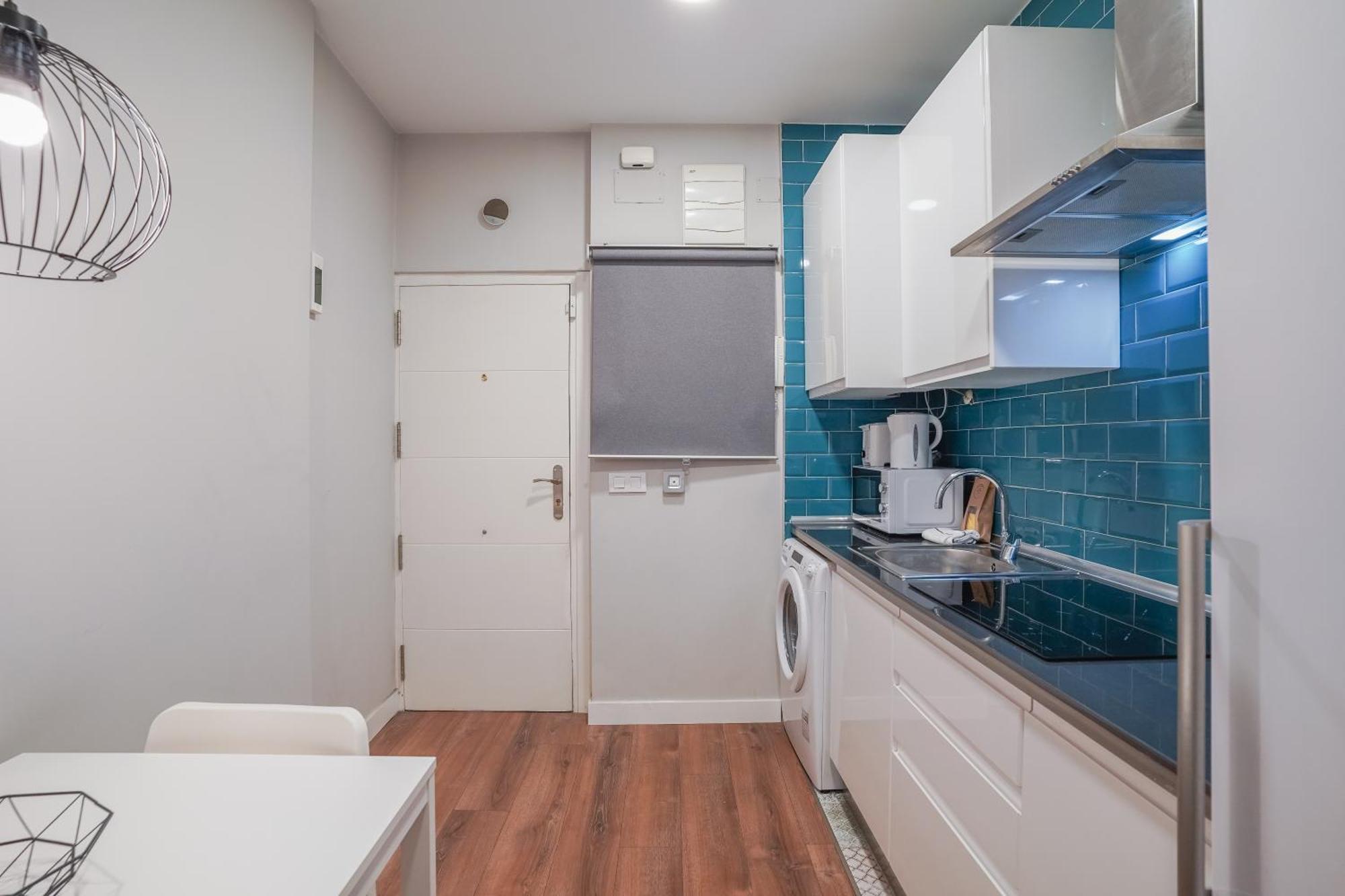 Cozy Apartment-1Bedroom 1Bathroom-Lavapies Мадрид Экстерьер фото