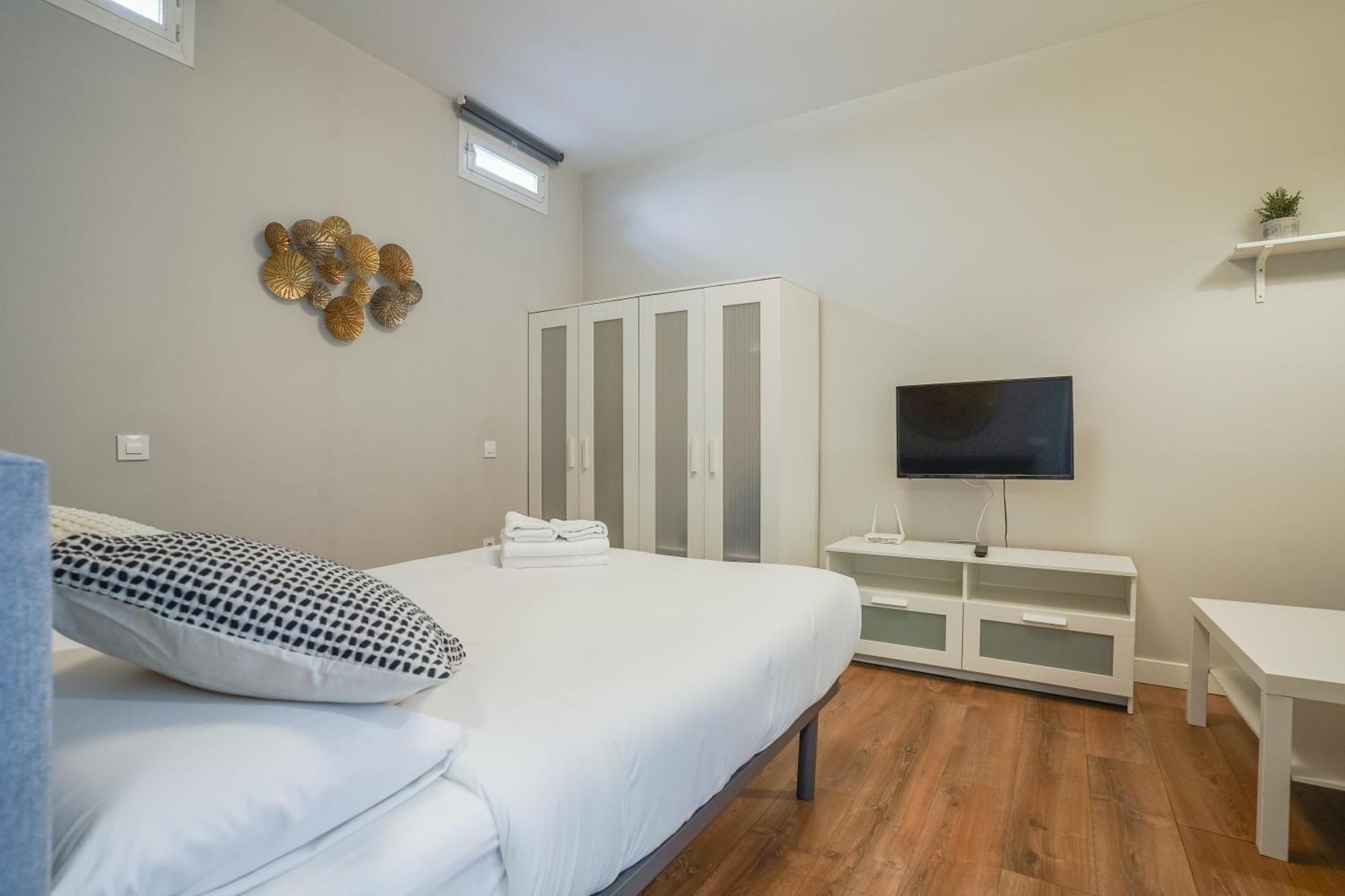 Cozy Apartment-1Bedroom 1Bathroom-Lavapies Мадрид Экстерьер фото